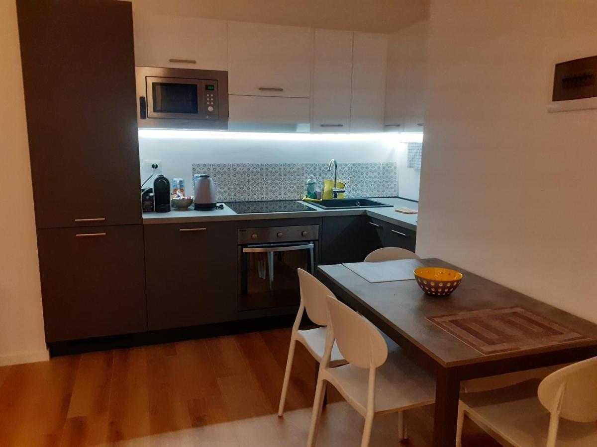 Bilocale 7 Piano Balcone Vista Skyline Daire Milano Dış mekan fotoğraf