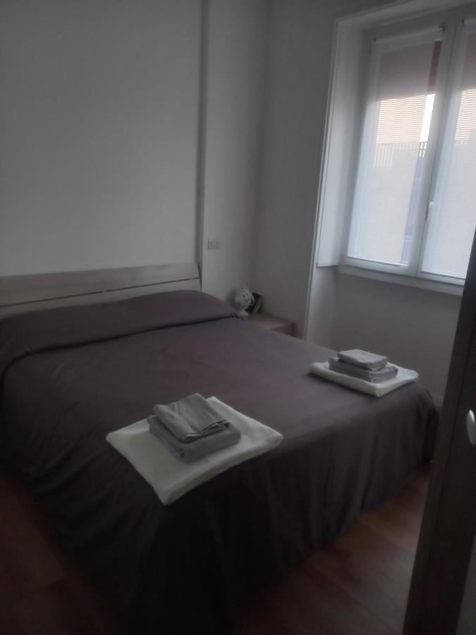 Bilocale 7 Piano Balcone Vista Skyline Daire Milano Dış mekan fotoğraf